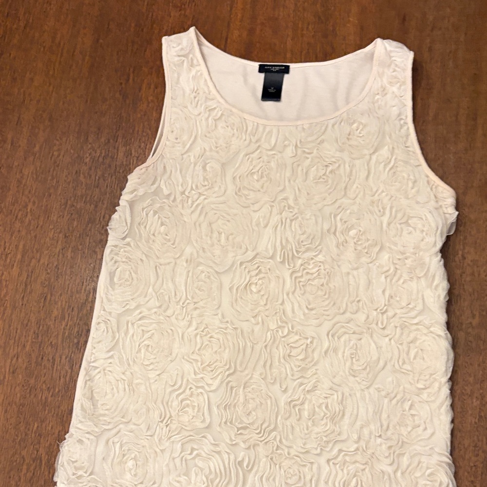 Ann Taylor Cream Floral Textured Tank Top